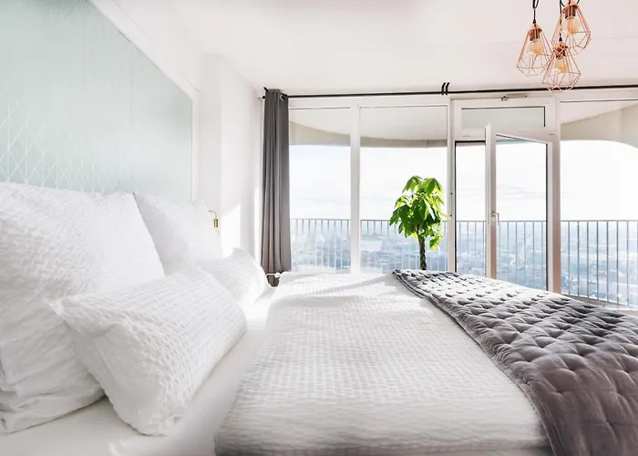 Great City View I 26 Floor I Netflix And Boxspringbed