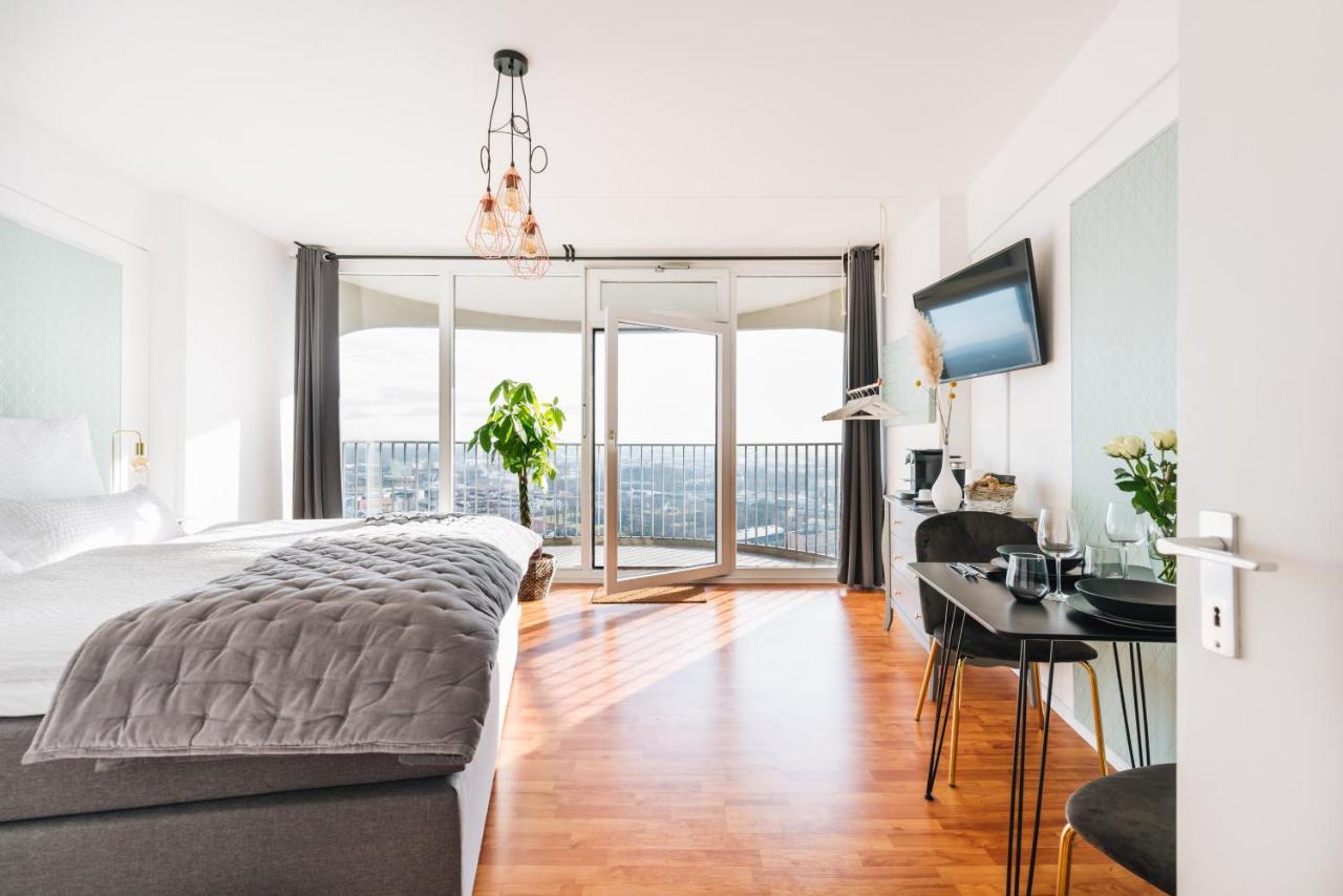 Great View I 26 Floor I Netflix And Boxspringbed Apartment
